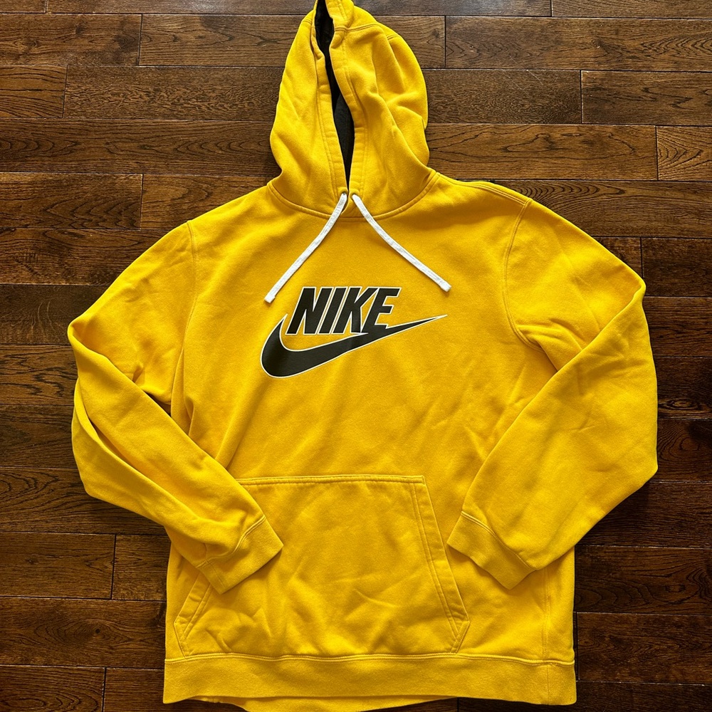 Nike and Darc bundle